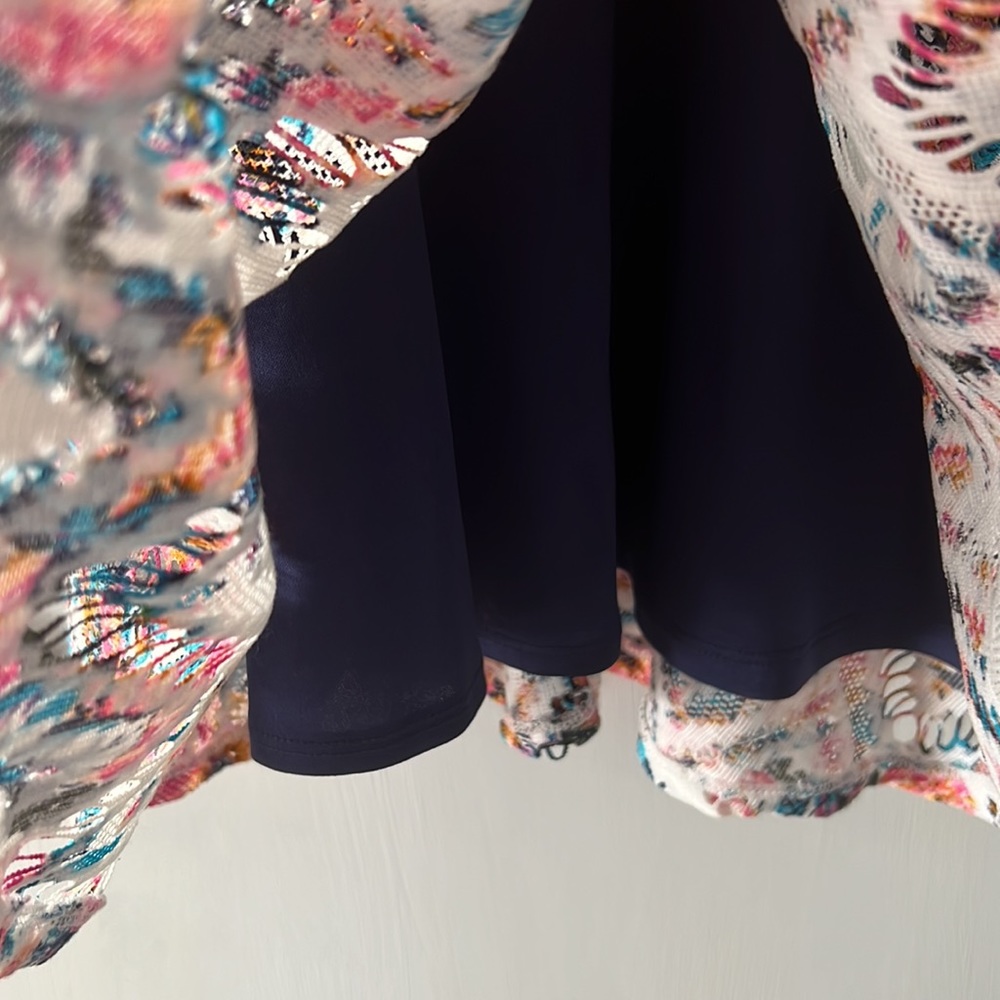 Dress - Picture 4 of 6